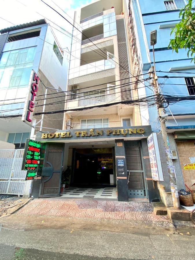 Tran Phung Khách sạn